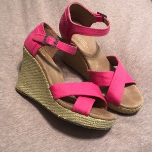 Toms Wedges